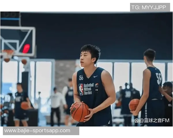 王俊杰替补表现出色NCAA常规赛22分钟贡献9分3篮板